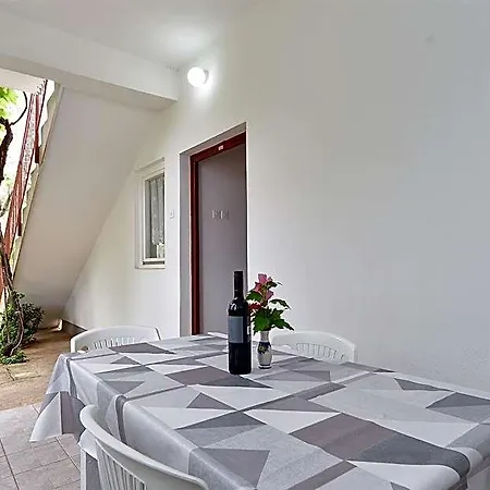 407 Hotell