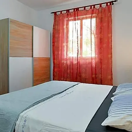 Hotell 407 4*